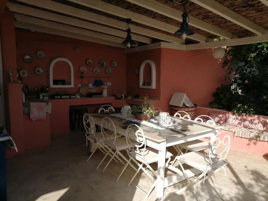 הוילה Vromolithos Casa Dei Melograni At Vourlidia Leros מראה חיצוני תמונה