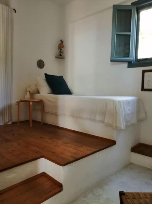 הוילה Vromolithos Casa Dei Melograni At Vourlidia Leros מראה חיצוני תמונה